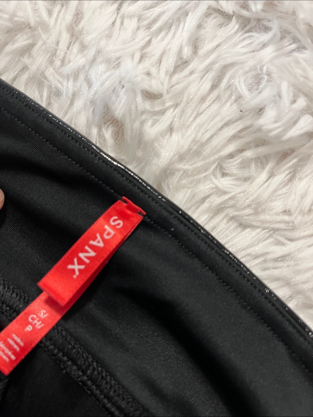 Spanx patent faux leather Small - Picture 6 of 8